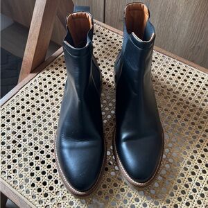 Everlane Classic Black Chelsea Boot